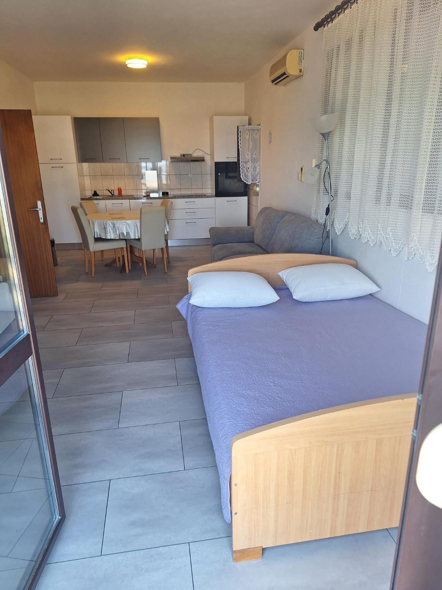 Apartmani Marija Pašman Zimmer foto
