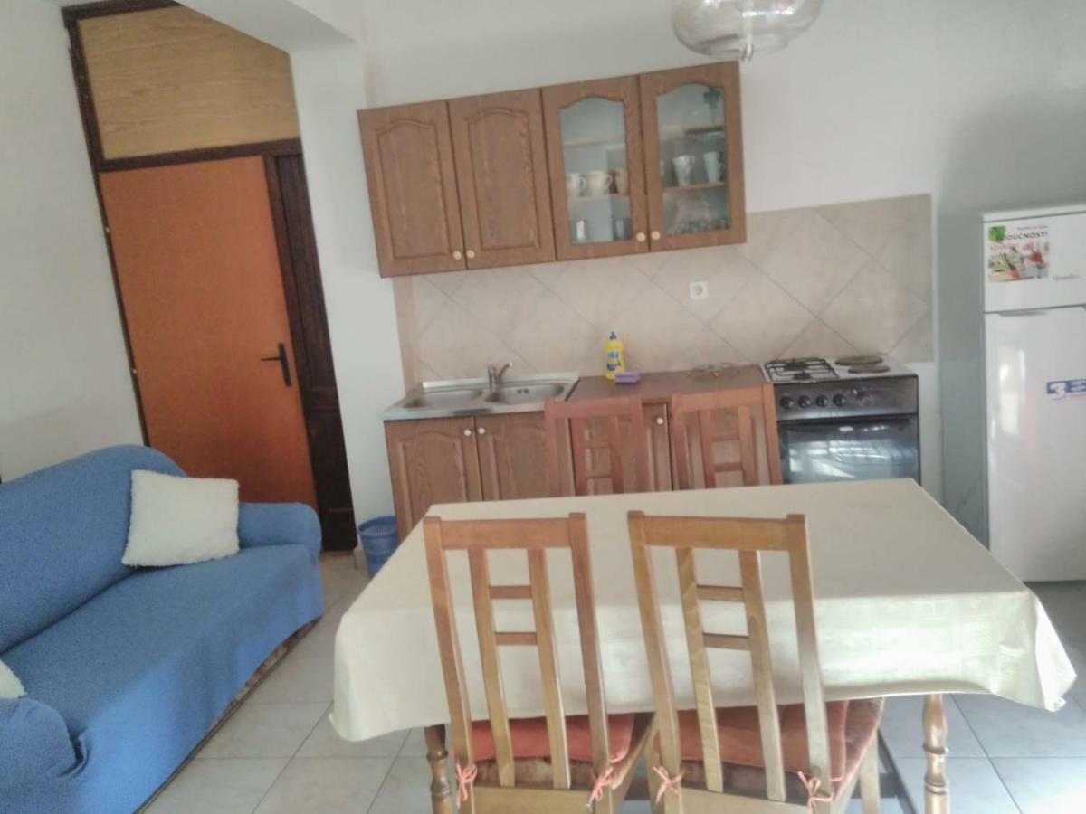 Apartmani Marija Pašman Exterior foto